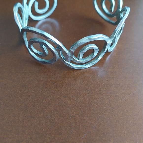 Sterling Silver Elegant Bracelet - Picture 10 of 15